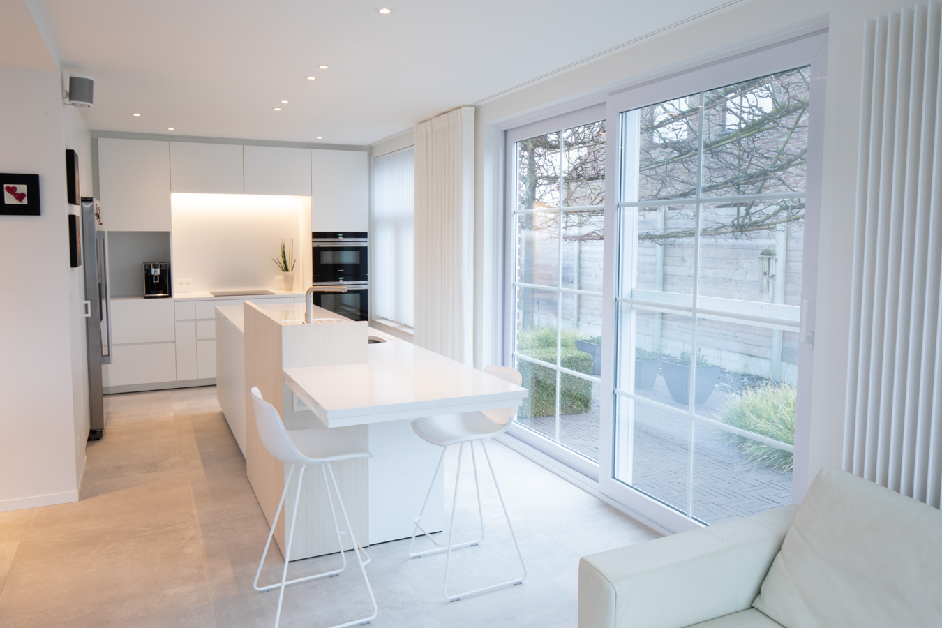 Restaurant Boelare 14, Beeldconnectie, digitale fotografie, web, websites, fotografie, Désiré Naessens, video, reportages, vtm, vlaamse mediamaatschappij, Telefacts, vtm nieuws, storytelling, Wordpress, copywriting, content marketing, seo, Beeldconnectie, Desire naessens, tv-reportages, Telefacts NU, Jambers tv producties, Paul Jambers, websites, webdesign, tv-pers, persprijs beste tv-reportage, belfius persprijzen 2009; https://journalist.be/2009/05/dexia-persprijzen-voor-de-standaard-de-morgen-en-vtm, media, Telefacts, vtm-nieuws, vrt-nieuws, Koppen, Dirk Tieleman, presentator Expeditie Robinson, Stressvakantie, Jambers de reporters, de Pfaffs, 2x Anders, DNA reportages bvba, Beeldconnectie, beeldconnectie.com, https://beeldconnectie.com, corporate websites, corporate webdesign, webdevelopment, photography, webvideo, search engine optimization, sfeerfotografie, eventfotografie, productfotografie, huwelijksfotografie, bruidsfotografie, camera, news, crew, tv-broadcast, web-artist, Travel, Adventure, Content Development, content designer, filming, social media content development, communication, public relations, professional wedding photographer, huwelijksfotografie, huwelijksfotograaf, wedding photographer, broadcast location shooting, belgian televison reporter, kwaliteitsfotografie, combell, digitale media, reportagetechniek, eeklo, Boerenkreek, krekengebied, regisseur, kwaliteitslenzen, webomgeving, websites voor ondernemingen, website bouwen met wordpress, website bouwen, connecteren,